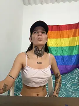 Madisom leslye online show from October 2025 07:41:01 PM