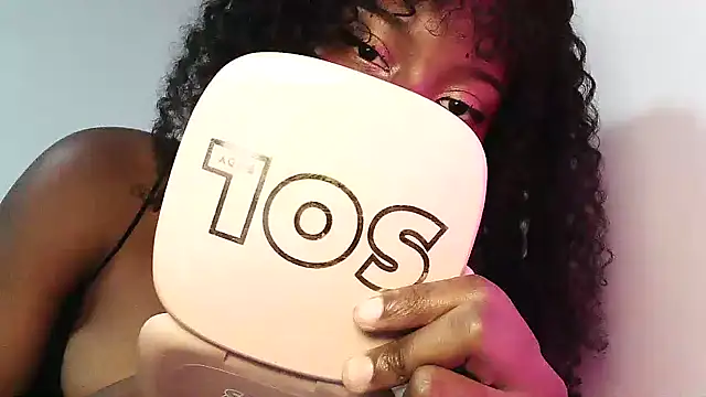 Snapshot of SparklingSoleil chatting on November 2025 01:55:02 PM SparklingSoleil online show from November 2025 01:55:02 PM