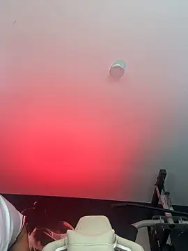 Snapshot of Mister_Obsession chatting on November 2025 08:52:01 PM Mister Obsession online show from November 2025 08:52:01 PM