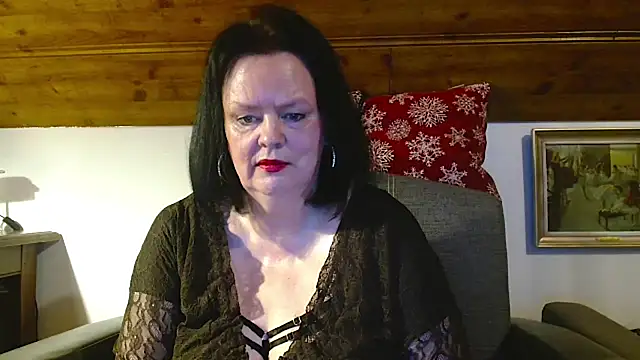 TiffanyMature online show from January 2026 03:16:02 PM