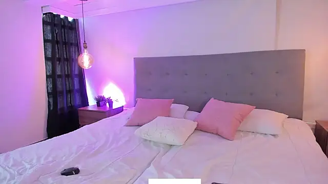 BianncaRibeiro online show from April 2026 01:10:02 PM