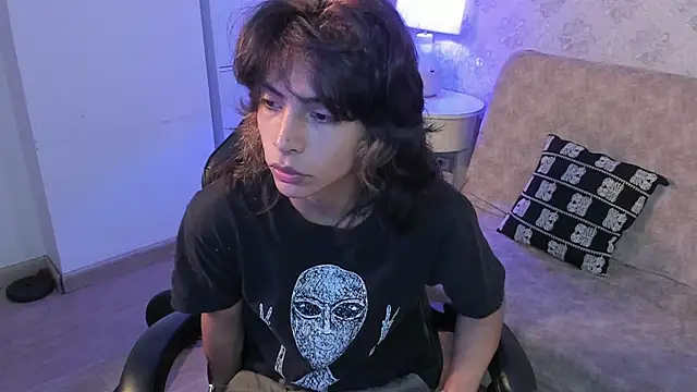Snapshot of Dereck_Manson chatting on October 2025 11:41:02 AM Dereck Manson online show from October 2025 11:41:02 AM