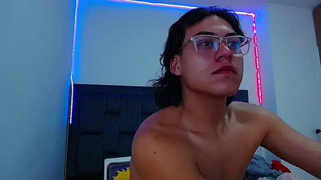 dirty model online show from September 2025 07:08:02 AM