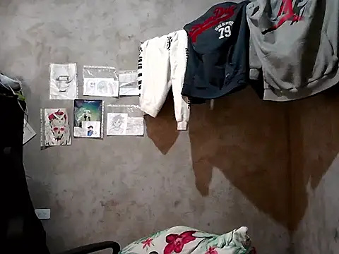 Snapshot of dirty_model chatting on April 2026 07:48:01 PM dirty model online show from April 2026 07:48:01 PM