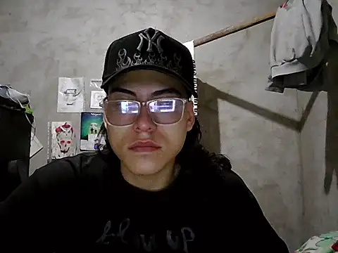 Snapshot of dirty_model chatting on April 2026 03:57:02 AM dirty model online show from April 2026 03:57:02 AM