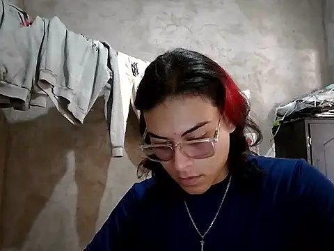 Snapshot of dirty_model chatting on April 2026 03:47:02 PM dirty model online show from April 2026 03:47:02 PM