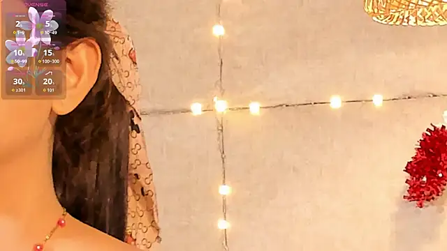 VioletHilton online show from December 2025 07:29:02 PM