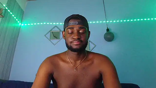 Snapshot of eebony_stallion chatting on March 2026 06:31:01 PM eebony stallion online show from March 2026 06:31:01 PM