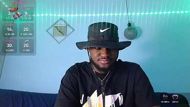 Snapshot of eebony_stallion chatting on April 2026 06:35:01 PM eebony stallion online show from April 2026 06:35:01 PM