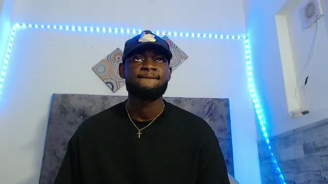 Snapshot of eebony_stallion chatting on April 2026 06:25:02 PM eebony stallion online show from April 2026 06:25:02 PM