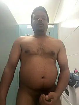 Snapshot of slvboi chatting on September 2025 12:23:01 AM slvboi online show from September 2025 12:23:01 AM