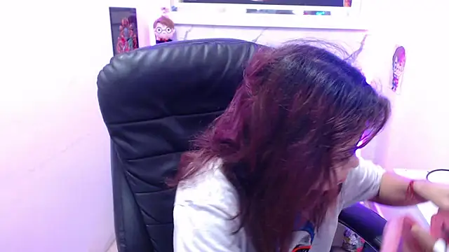 minnie cake online show from November 2025 09:48:02 PM