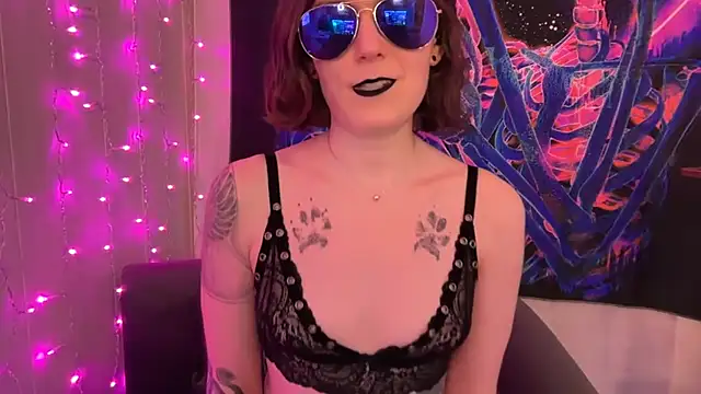 mistressannafoxx online show from September 2025 01:22:02 AM