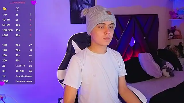 Snapshot of derek_greyy_ chatting on September 2025 07:14:02 PM derek greyy online show from September 2025 07:14:02 PM