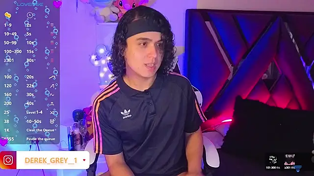Snapshot of derek_greyy_ chatting on October 2025 07:56:02 PM derek greyy online show from October 2025 07:56:02 PM