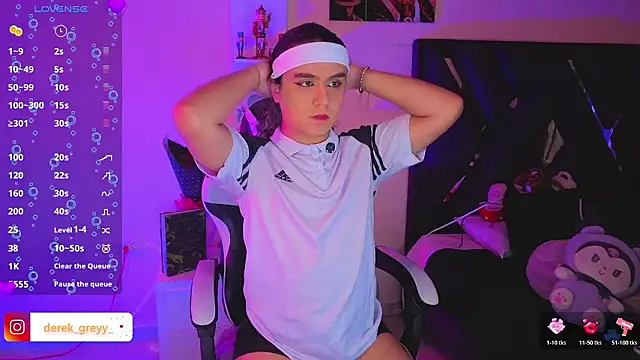 derek greyy  online show from February 2026 09:11:02 PM