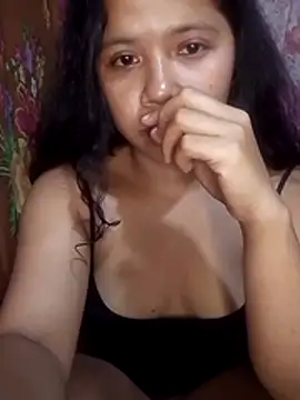 hotmomma8 online show from April 2026 06:50:01 PM