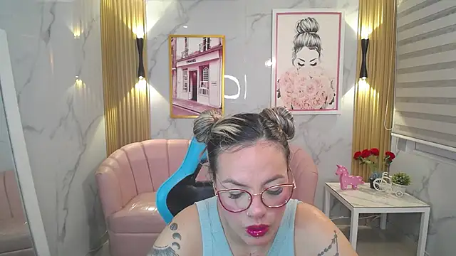 Jade Jones a online show from September 2025 03:52:01 AM