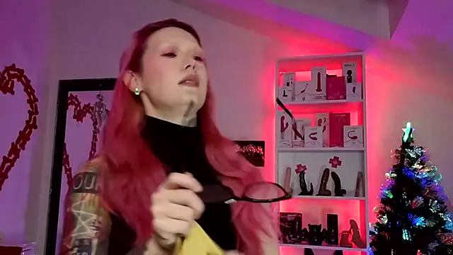 kulteacher online show from November 2025 12:16:02 PM