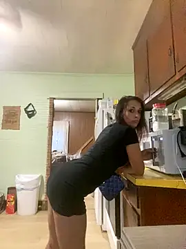 Snapshot of loveyourselfmore88 chatting on September 2025 11:08:02 PM loveyourselfmore88 online show from September 2025 11:08:02 PM