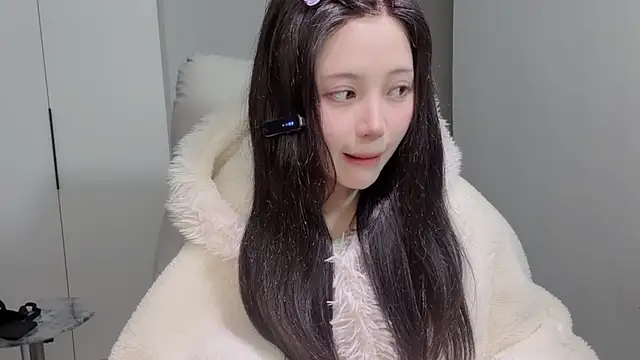 Amy-i online show from March 2026 03:42:01 PM