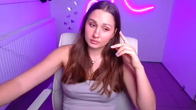 Stefanie Sweet online show from October 2025 12:50:02 PM