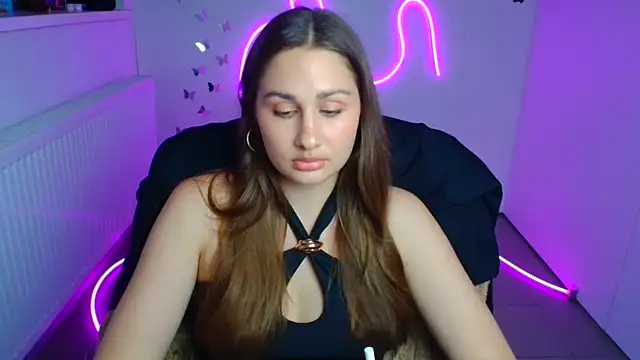 Snapshot of Stefanie_Sweet chatting on June 2026 11:25:02 AM Stefanie Sweet online show from June 2026 11:25:02 AM