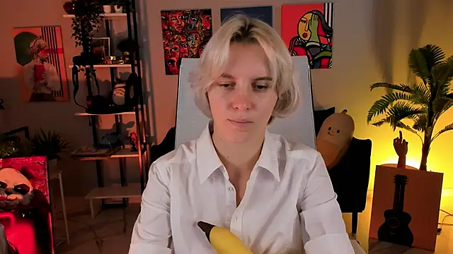 BethanyCloud online show from October 2025 05:27:01 AM