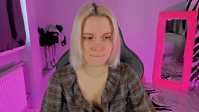 BethanyCloud online show from February 2026 08:32:01 AM