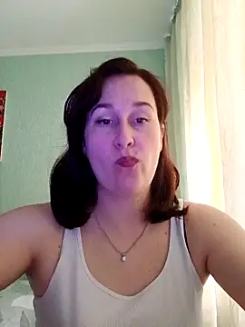 Snapshot of Amandda_ chatting on June 2026 08:28:02 AM Amandda online show from June 2026 08:28:02 AM