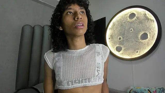 venus-03 online show from October 2025 03:53:01 AM