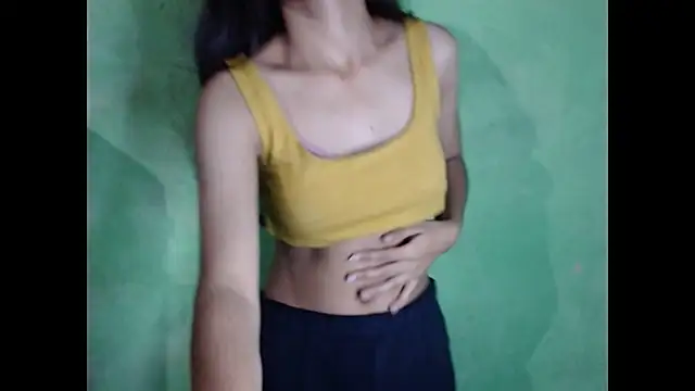 Snapshot of _kamyaa09 chatting on October 2025 09:26:02 PM  kamyaa09 online show from October 2025 09:26:02 PM