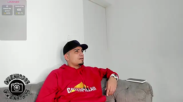 OwenStonne  online show from September 2025 03:55:02 AM