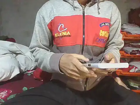 mala2580 online show from November 2025 04:40:02 PM