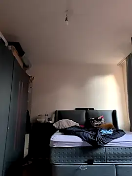 Florian123 sex online show from September 2025 05:18:01 PM