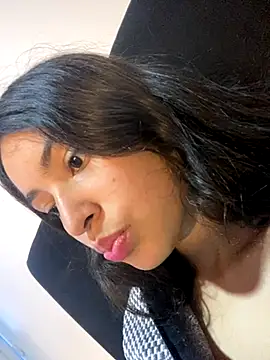 hotwife26 online show from November 2025 05:03:02 PM