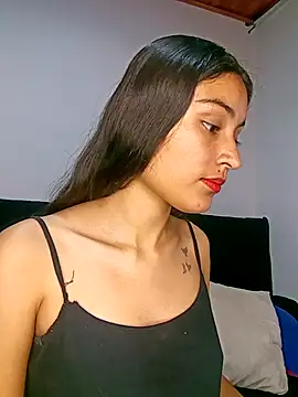 Snapshot of hotwife26 chatting on February 2026 02:06:02 AM hotwife26 online show from February 2026 02:06:02 AM