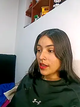 Snapshot of hotwife26 chatting on February 2026 12:48:01 AM hotwife26 online show from February 2026 12:48:01 AM