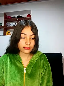 Snapshot of hotwife26 chatting on February 2026 05:47:02 AM hotwife26 online show from February 2026 05:47:02 AM