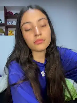 Snapshot of hotwife26 chatting on March 2026 09:04:01 AM hotwife26 online show from March 2026 09:04:01 AM