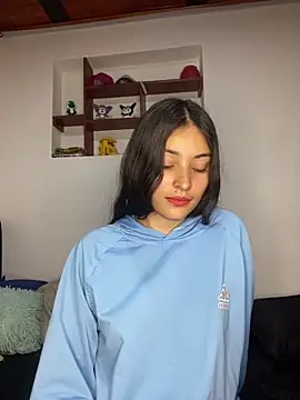 Snapshot of hotwife26 chatting on March 2026 02:29:01 AM hotwife26 online show from March 2026 02:29:01 AM