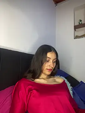 Snapshot of hotwife26 chatting on April 2026 10:59:01 PM hotwife26 online show from April 2026 10:59:01 PM