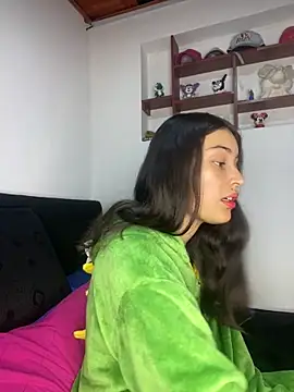 Snapshot of hotwife26 chatting on April 2026 12:38:02 AM hotwife26 online show from April 2026 12:38:02 AM