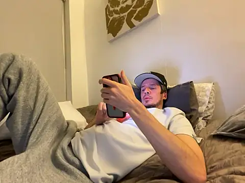 shyandchilling online show from November 2025 09:06:02 PM