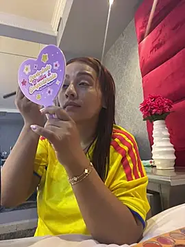 VictoriaFerro online show from June 2026 01:28:01 PM