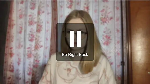 LiaVibes online show from March 2026 07:12:01 AM