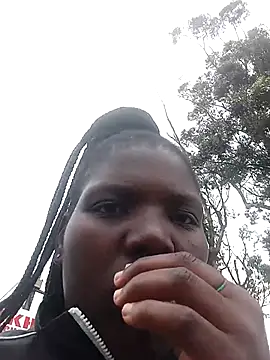 Snapshot of Nobuhlesiphume09 chatting on October 2025 06:50:02 AM Nobuhlesiphume09 online show from October 2025 06:50:02 AM