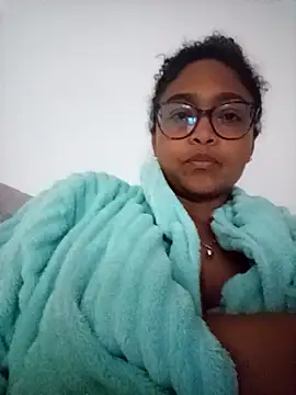 BiiancaEstradaa online show from September 2025 02:57:02 AM