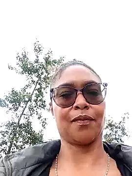 BiiancaEstradaa online show from February 2026 01:54:02 PM