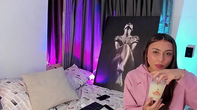 spicy angels  online show from February 2026 12:31:01 AM